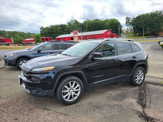 used 2018 Jeep Cherokee car, priced at $18,495