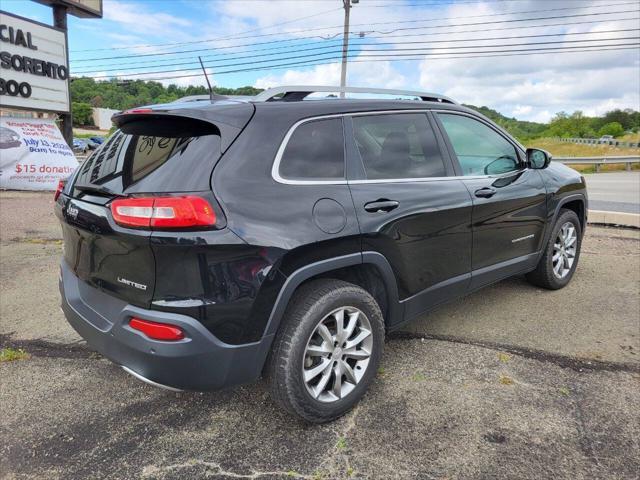 used 2018 Jeep Cherokee car, priced at $18,495