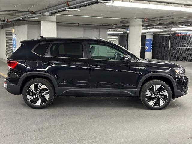 new 2024 Volkswagen Taos car, priced at $25,124