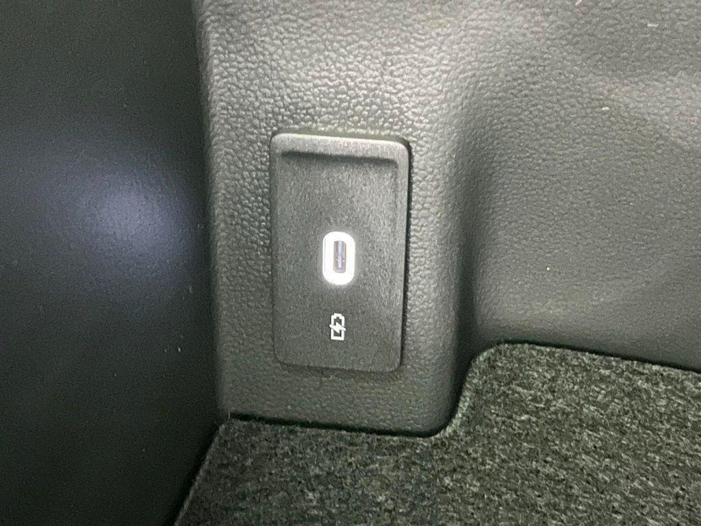 new 2026 Volkswagen Atlas Cross Sport car, priced at $49,652