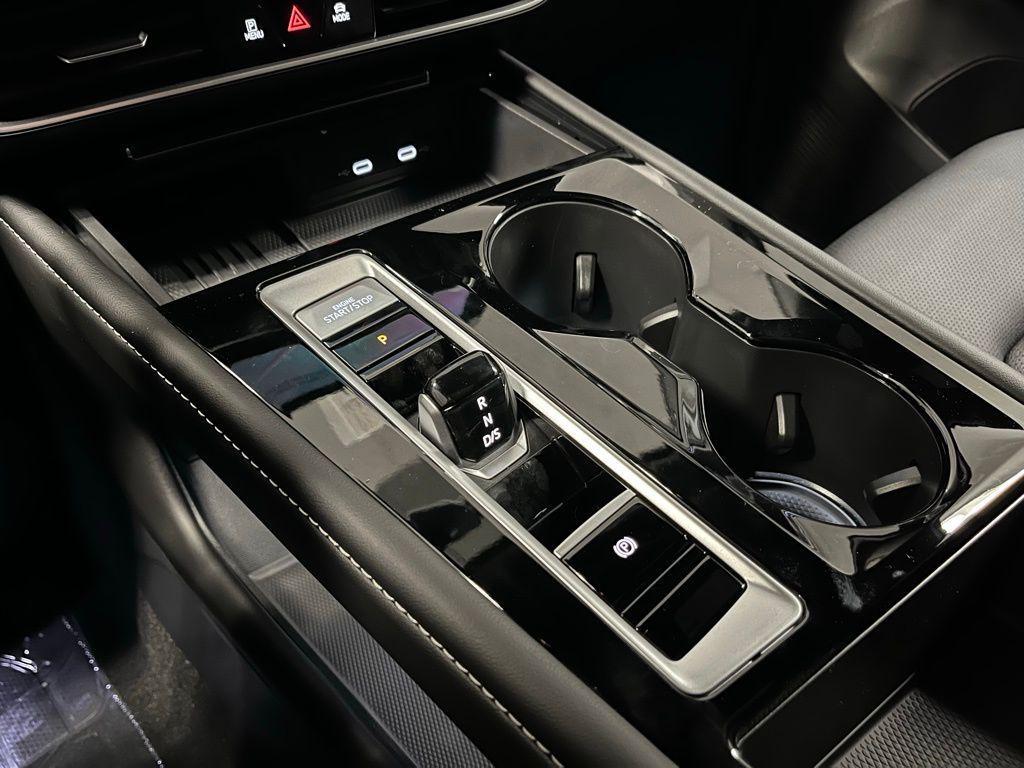 new 2026 Volkswagen Atlas Cross Sport car, priced at $49,652