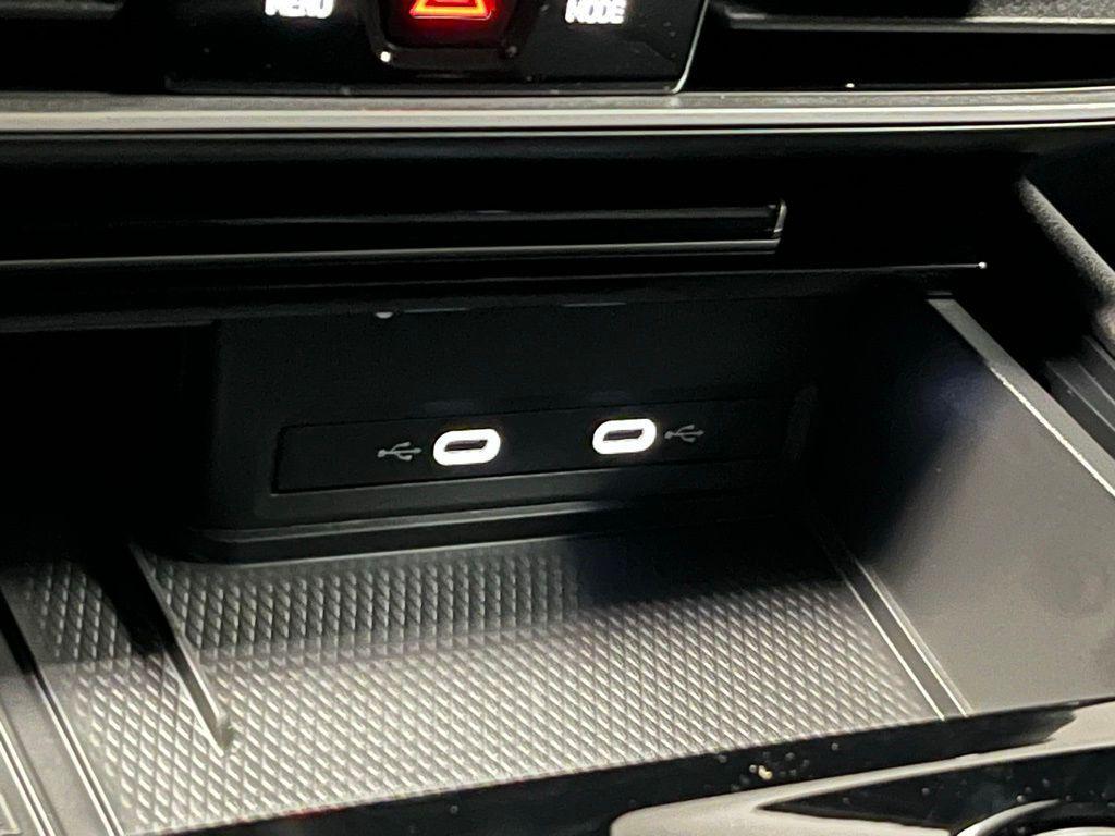 new 2026 Volkswagen Atlas Cross Sport car, priced at $49,652