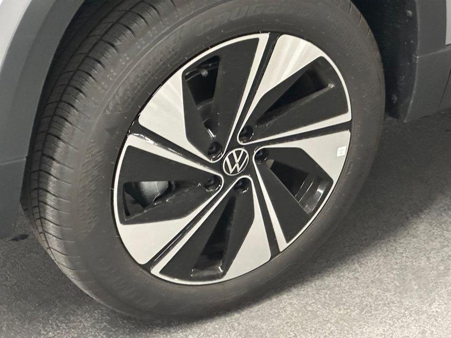 new 2024 Volkswagen Taos car, priced at $30,217