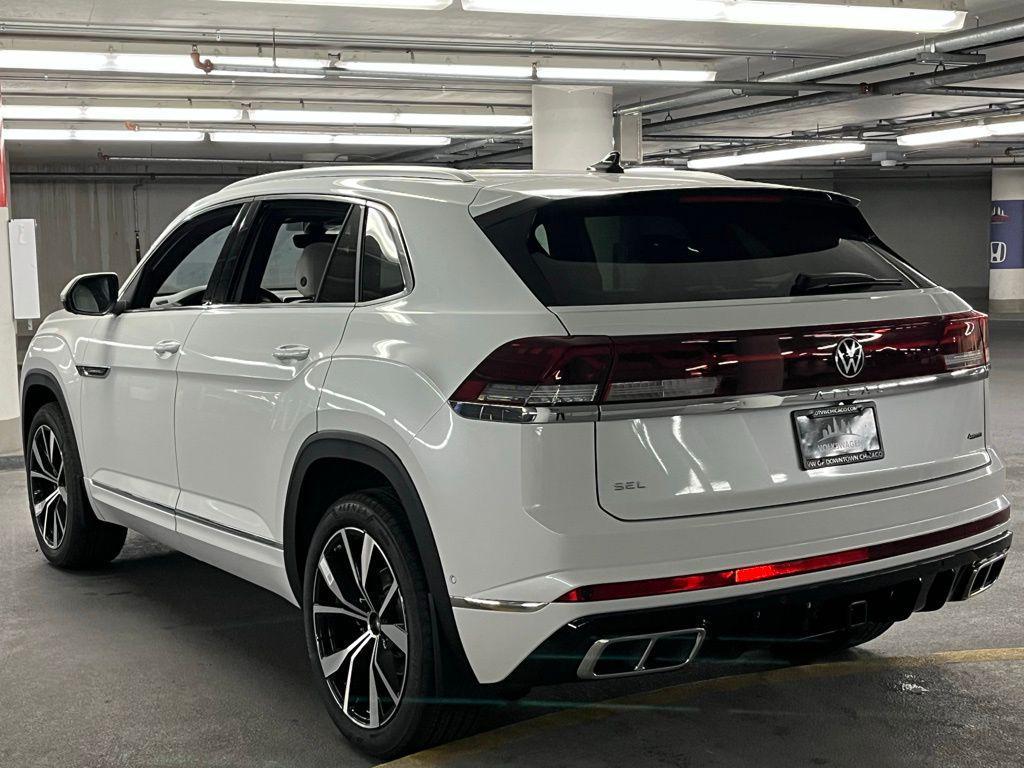 new 2026 Volkswagen Atlas Cross Sport car, priced at $57,205