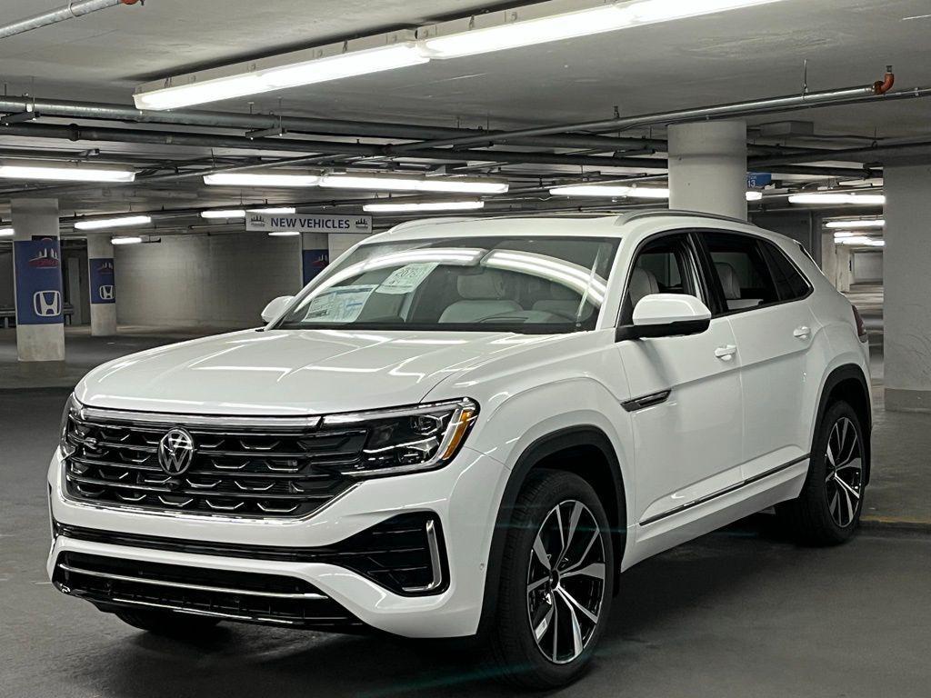 new 2026 Volkswagen Atlas Cross Sport car, priced at $57,205