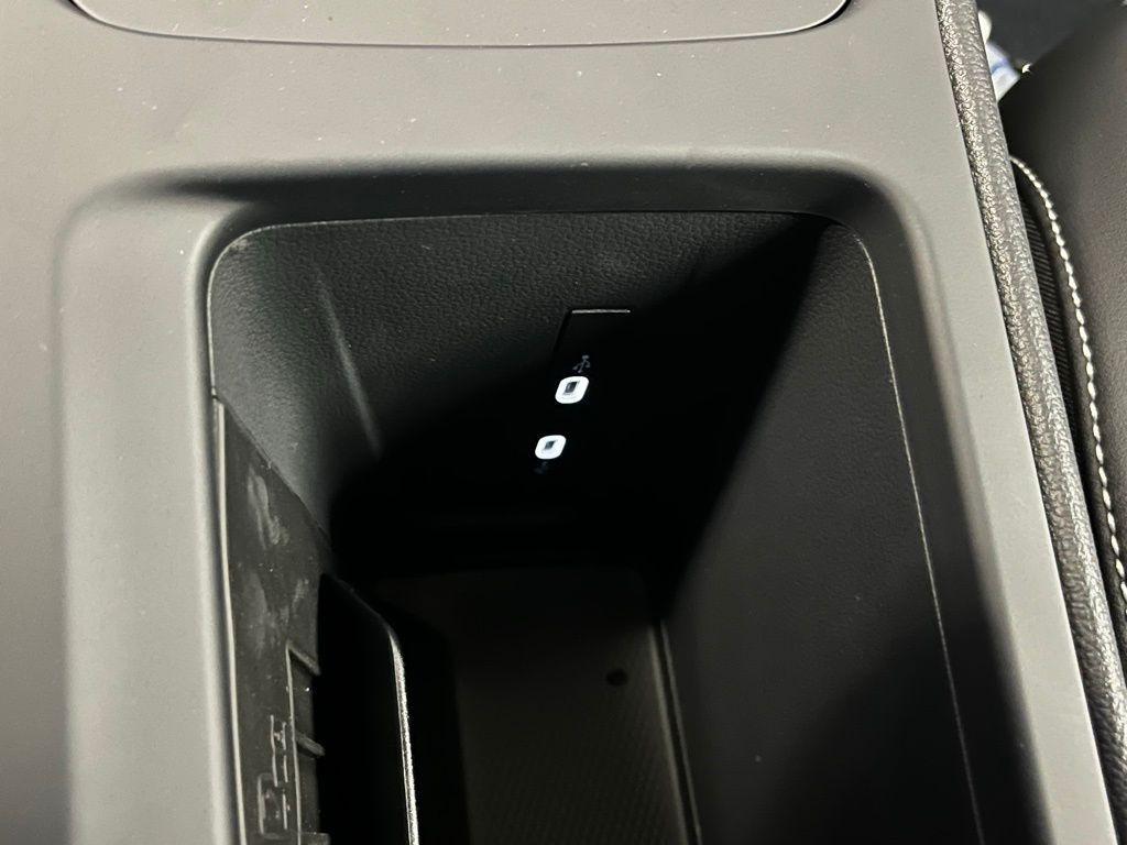 new 2025 Volkswagen Tiguan car, priced at $35,665