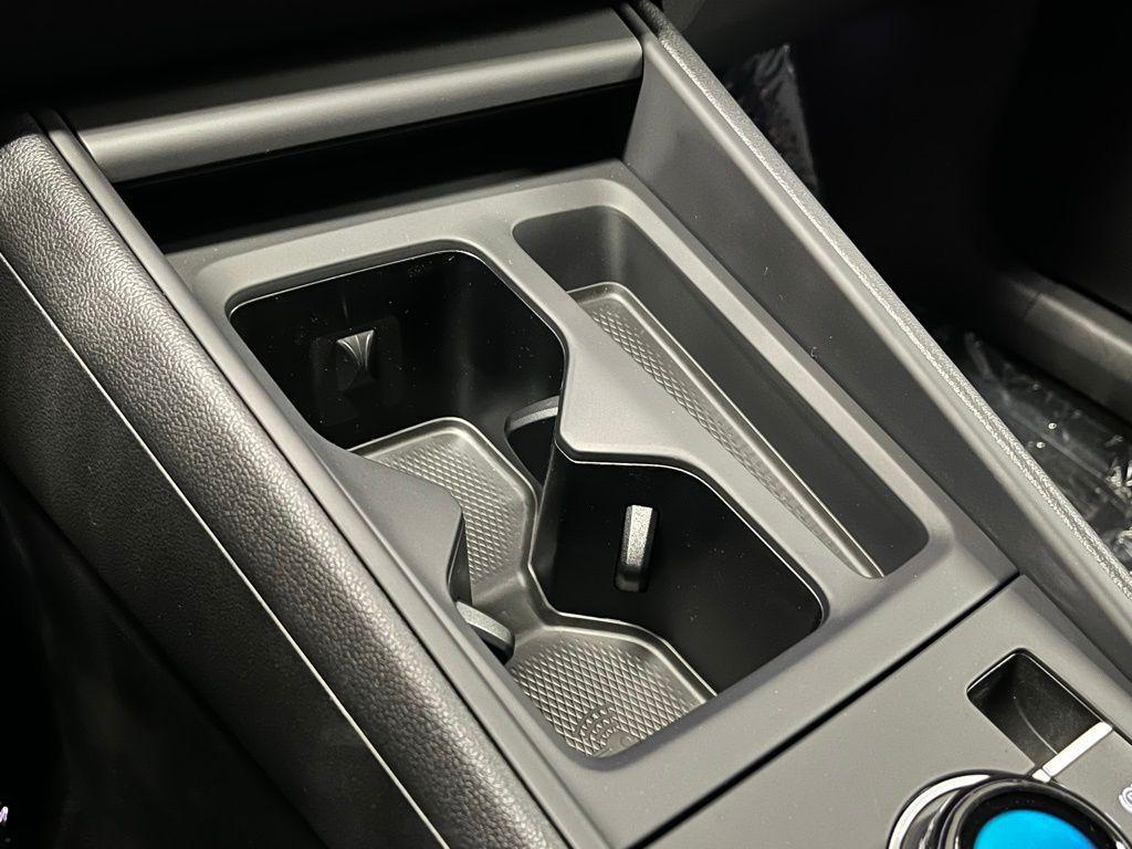 new 2025 Volkswagen Tiguan car, priced at $35,665