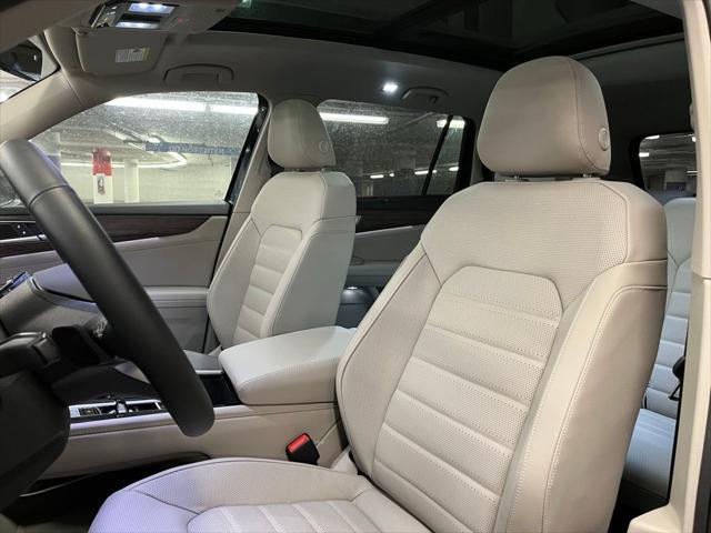 new 2025 Volkswagen Atlas car, priced at $45,563