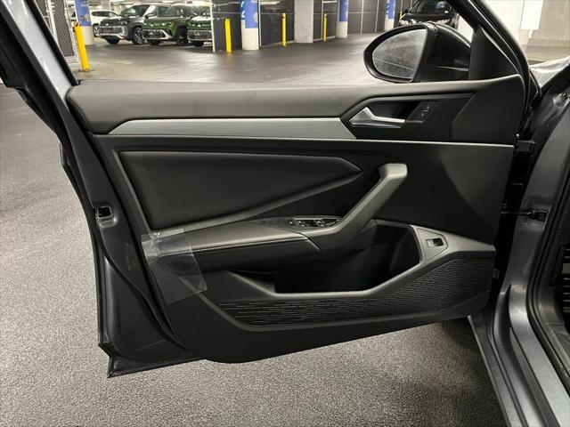 new 2025 Volkswagen Jetta car, priced at $24,699
