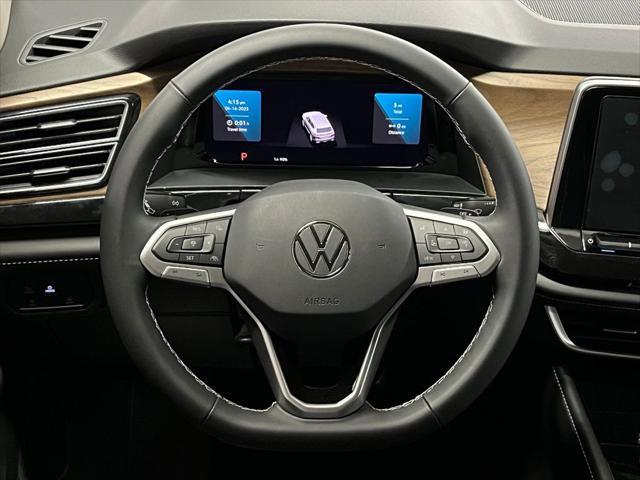 new 2025 Volkswagen Atlas car, priced at $42,140