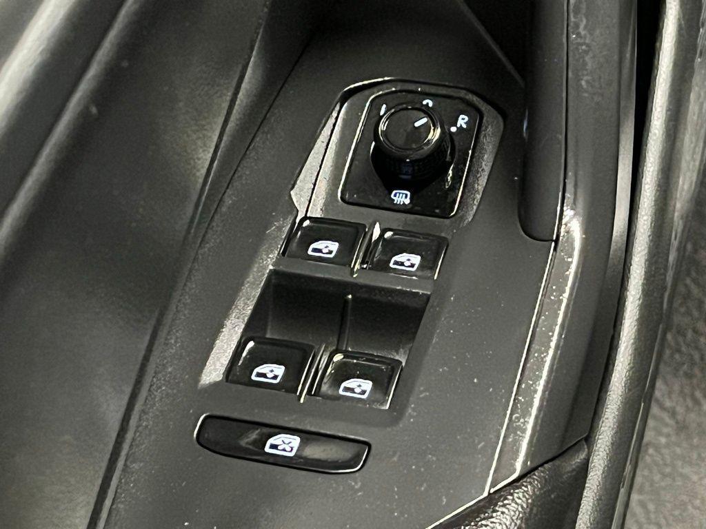 used 2019 Volkswagen Jetta car, priced at $14,000