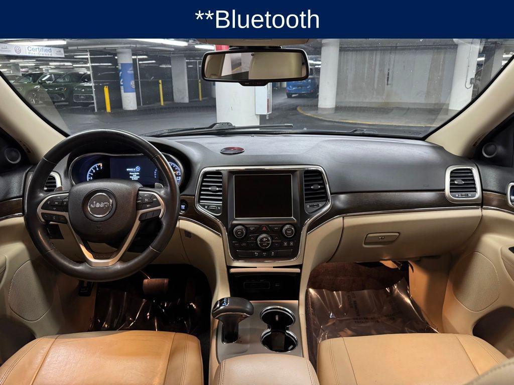 used 2015 Jeep Grand Cherokee car, priced at $14,000