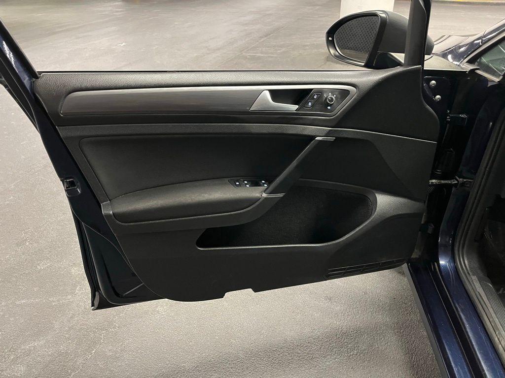 used 2018 Volkswagen Golf SportWagen car, priced at $11,000