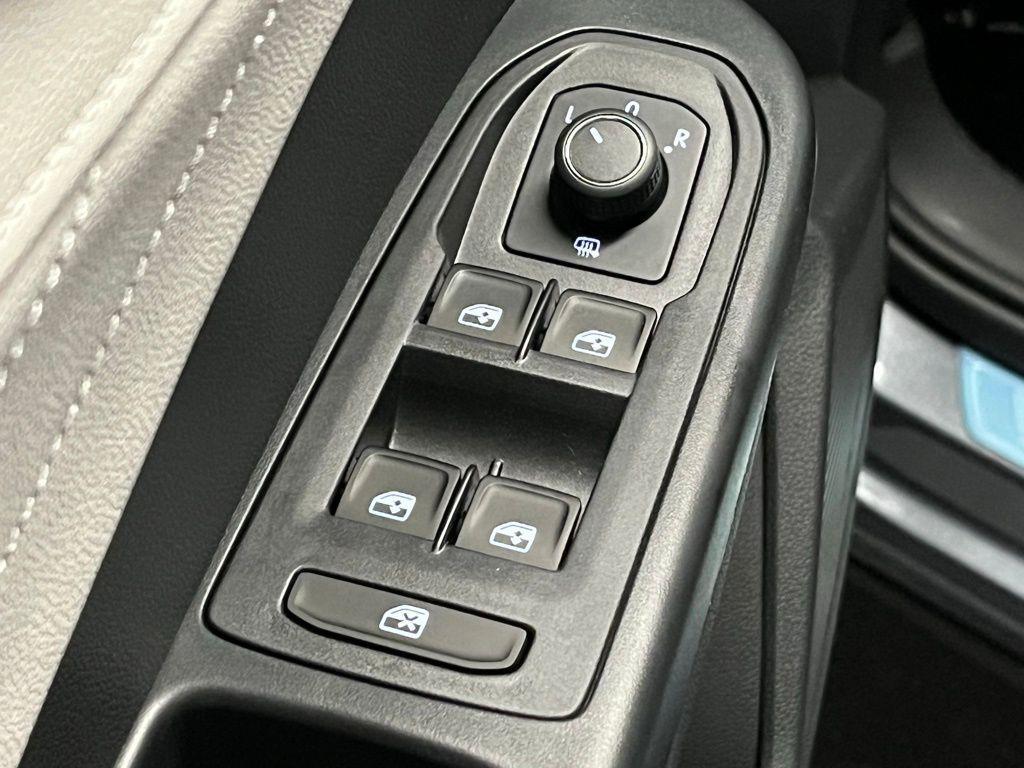 new 2025 Volkswagen Taos car, priced at $36,692