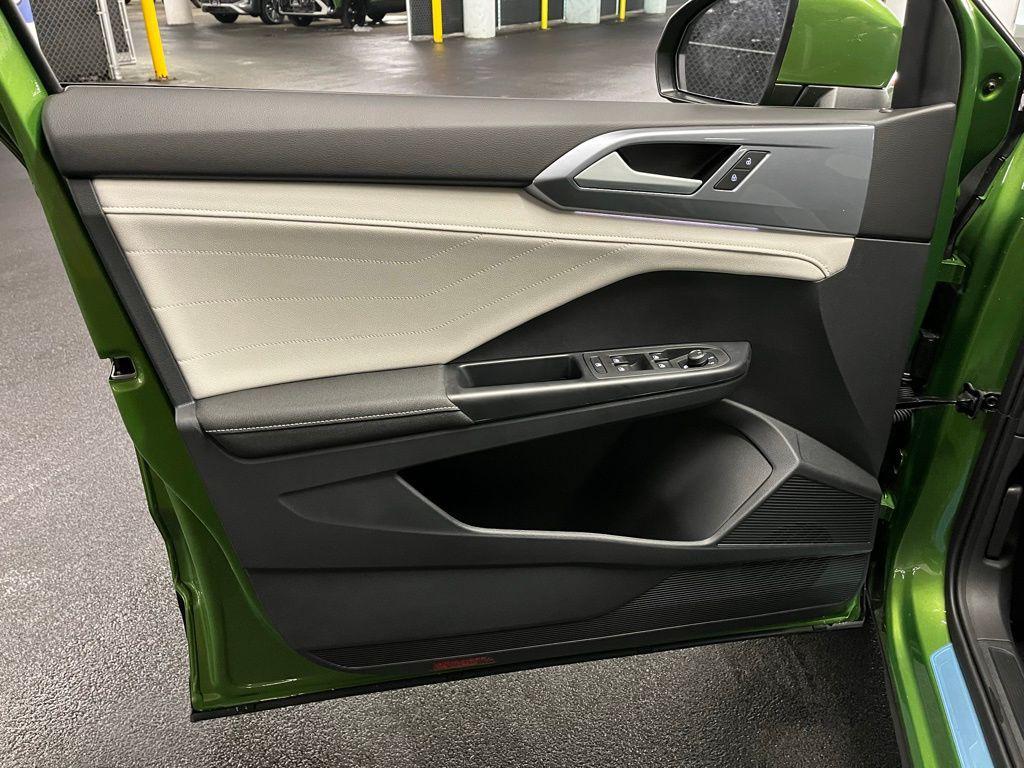 new 2025 Volkswagen Taos car, priced at $37,340
