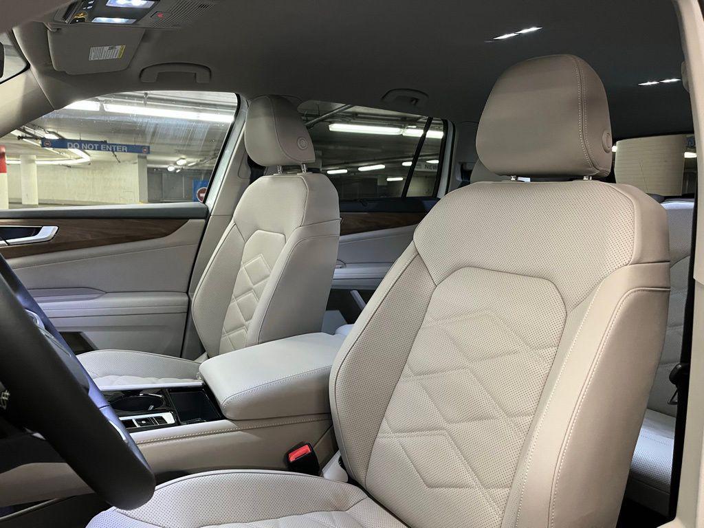 new 2026 Volkswagen Atlas car, priced at $49,410