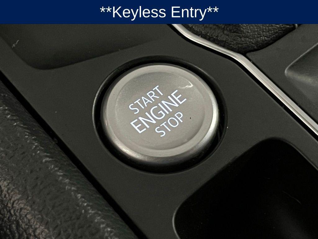 used 2022 Volkswagen Atlas Cross Sport car, priced at $25,500