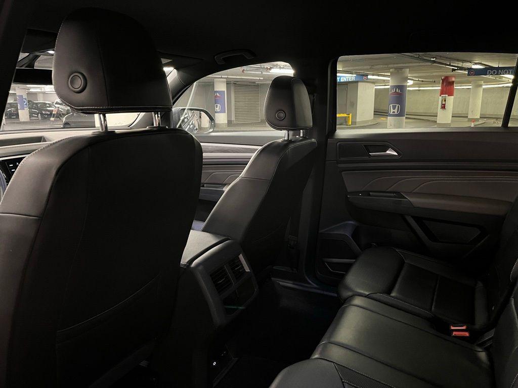 used 2022 Volkswagen Atlas Cross Sport car, priced at $25,500