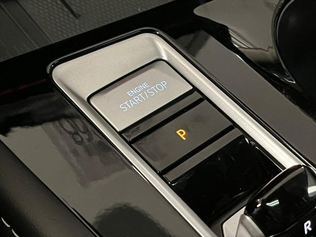 new 2025 Volkswagen Atlas car, priced at $52,921