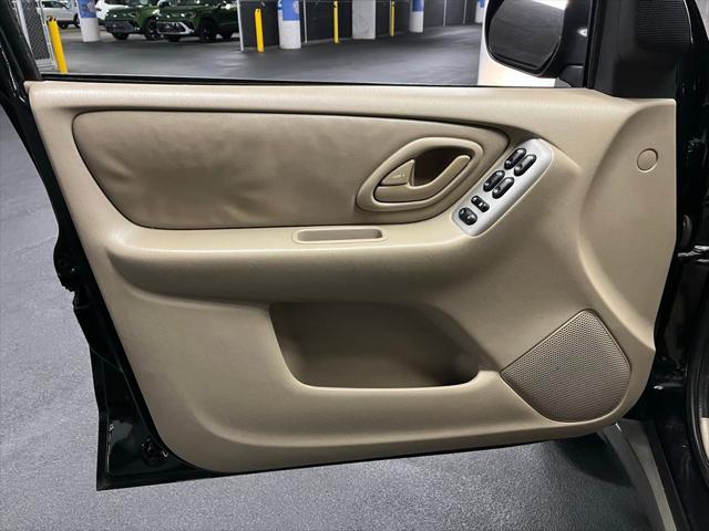 used 2003 Mazda Tribute car, priced at $5,000