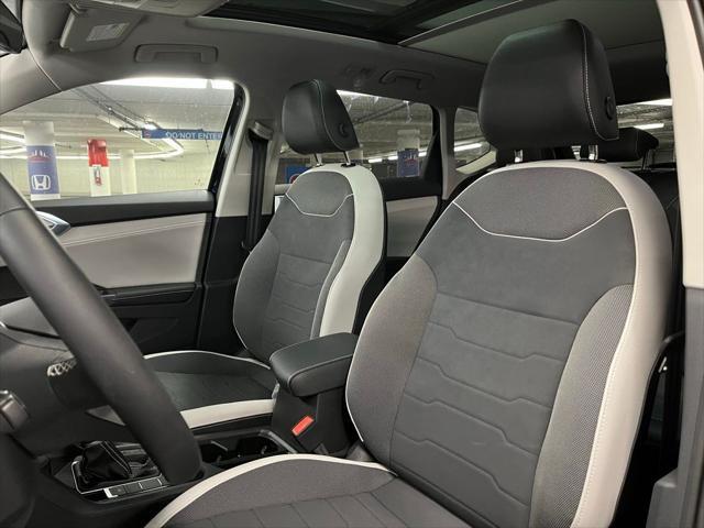 new 2025 Volkswagen Taos car, priced at $29,984