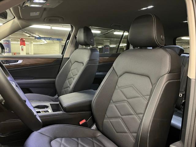 new 2025 Volkswagen Atlas car, priced at $37,367