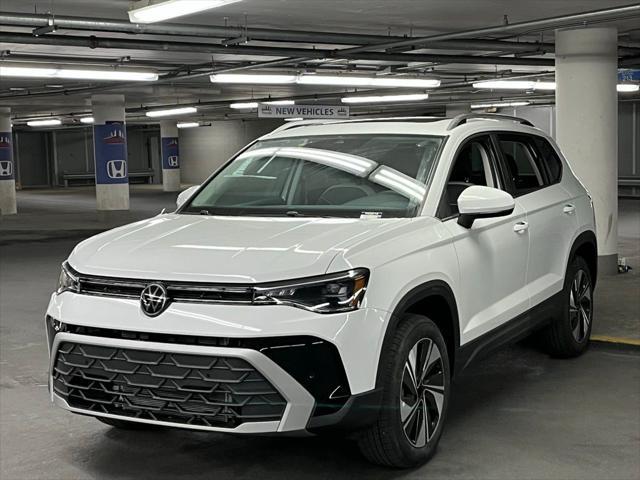 new 2025 Volkswagen Taos car