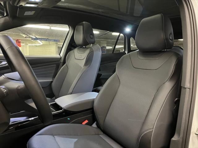new 2025 Volkswagen ID.4 car, priced at $55,025