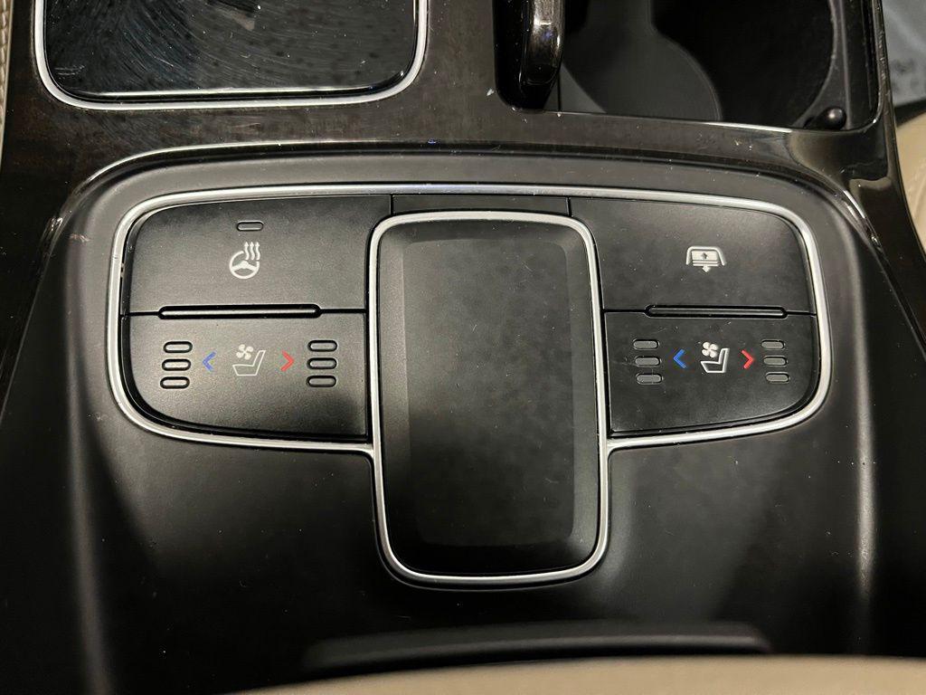 used 2014 Kia Cadenza car, priced at $12,000