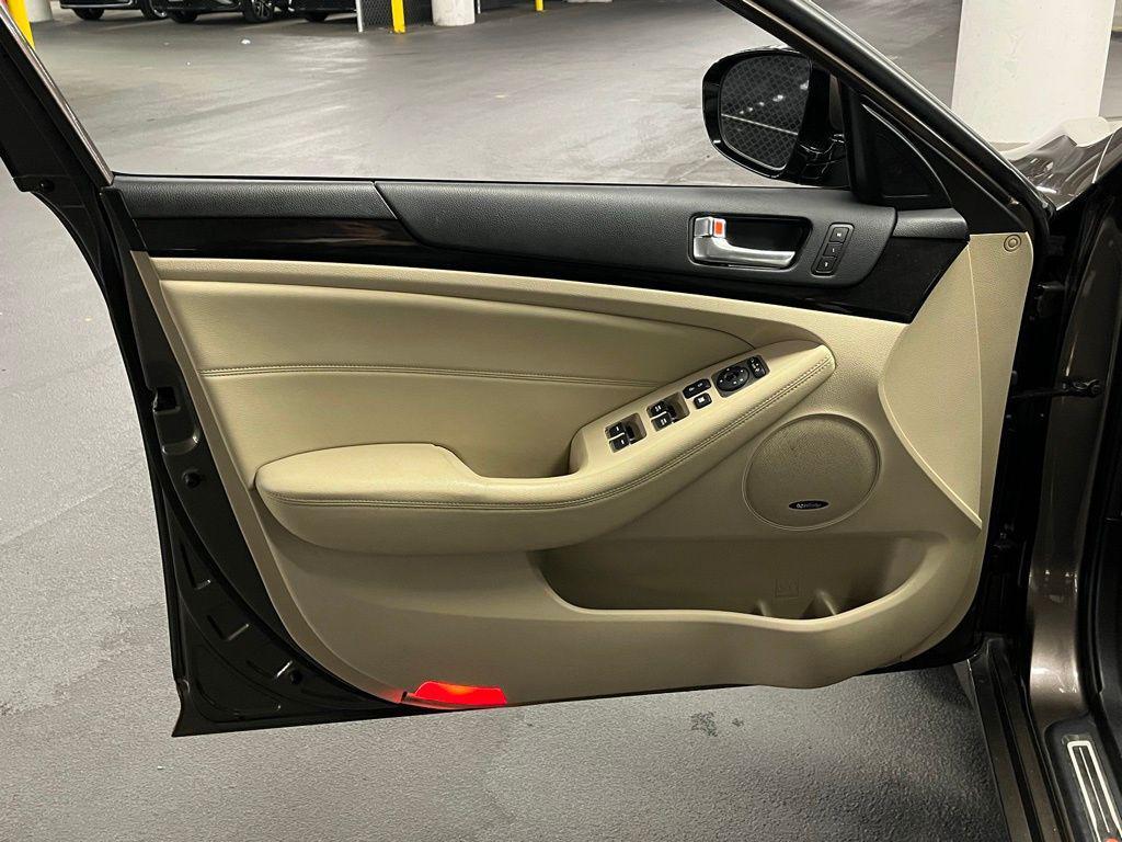 used 2014 Kia Cadenza car, priced at $12,000