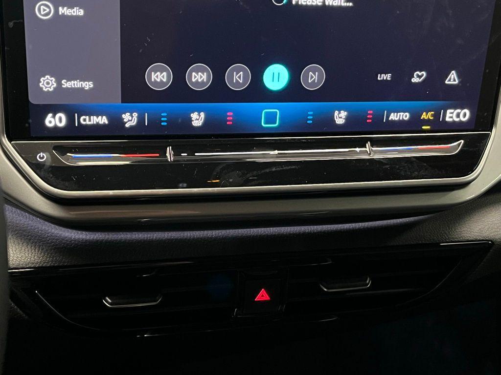 new 2025 Volkswagen ID.4 car, priced at $49,353