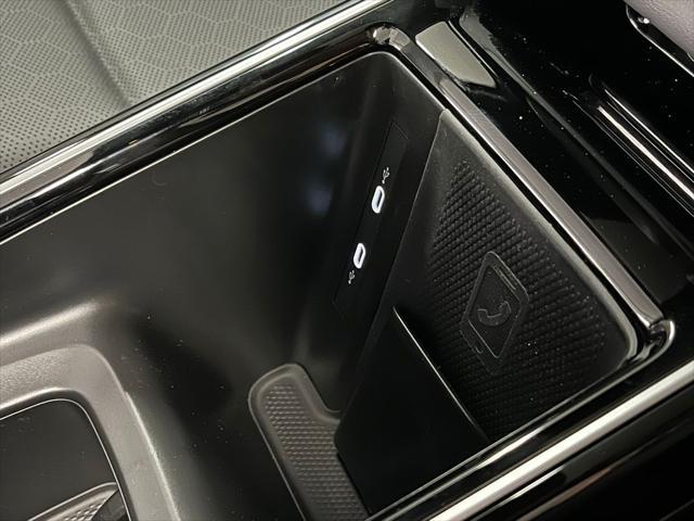 new 2025 Volkswagen ID.4 car, priced at $54,866