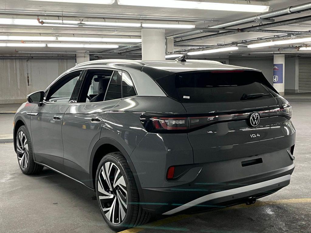 new 2025 Volkswagen ID.4 car, priced at $49,353