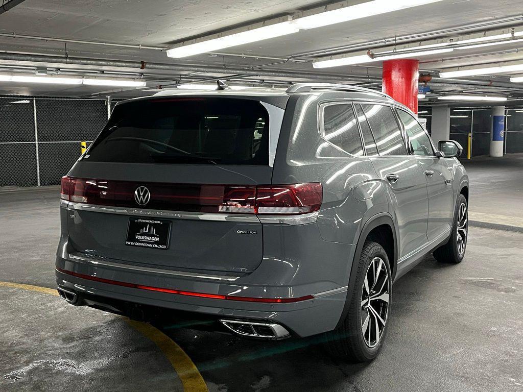 new 2025 Volkswagen Atlas car, priced at $49,701