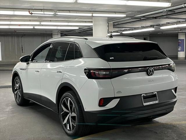 new 2025 Volkswagen ID.4 car, priced at $51,716