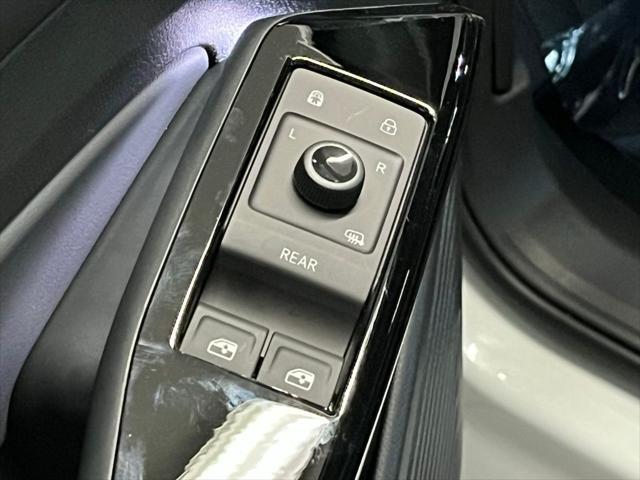 new 2025 Volkswagen ID.4 car, priced at $51,716