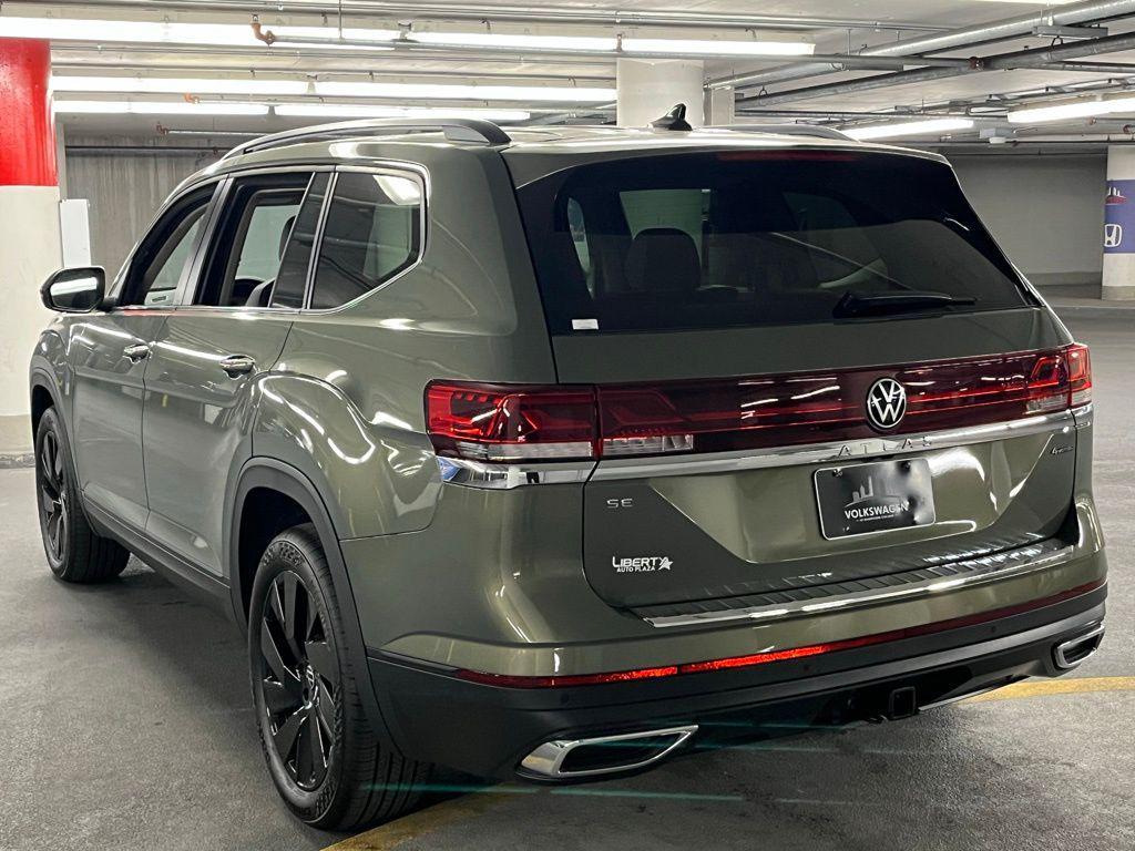 new 2026 Volkswagen Atlas car, priced at $49,626