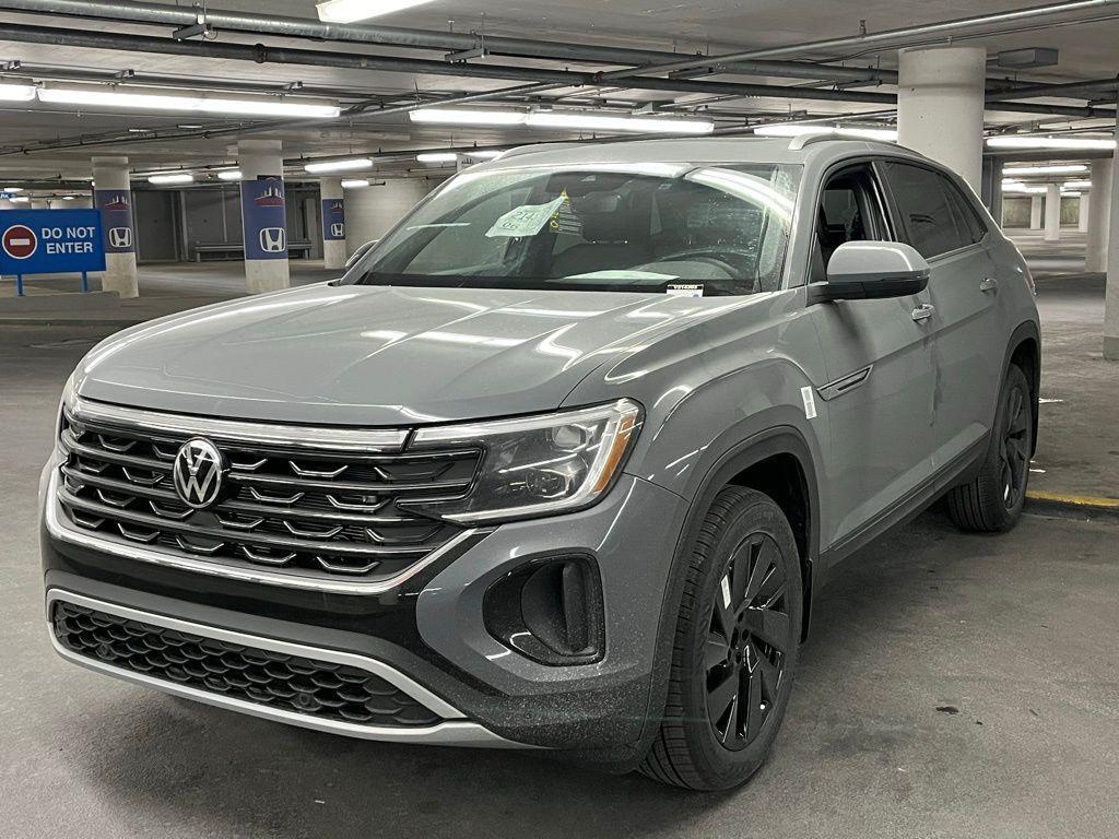 new 2025 Volkswagen Atlas Cross Sport car, priced at $41,659