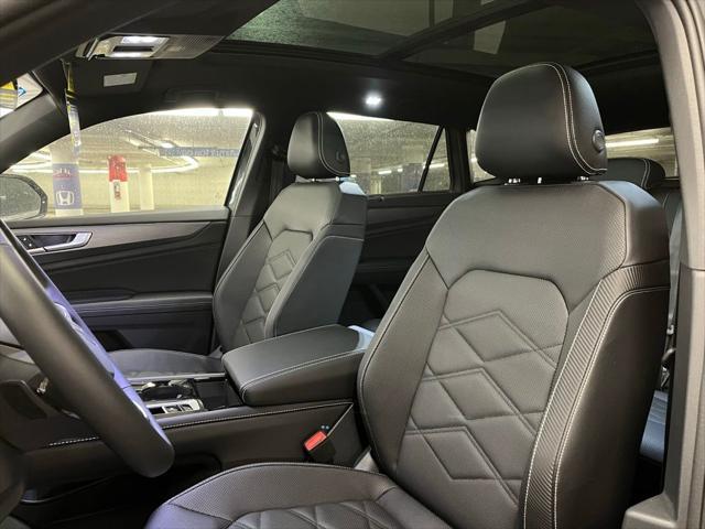 new 2025 Volkswagen Atlas Cross Sport car, priced at $44,159