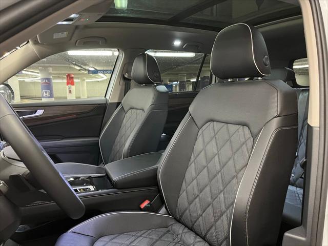 new 2025 Volkswagen Atlas car, priced at $52,015