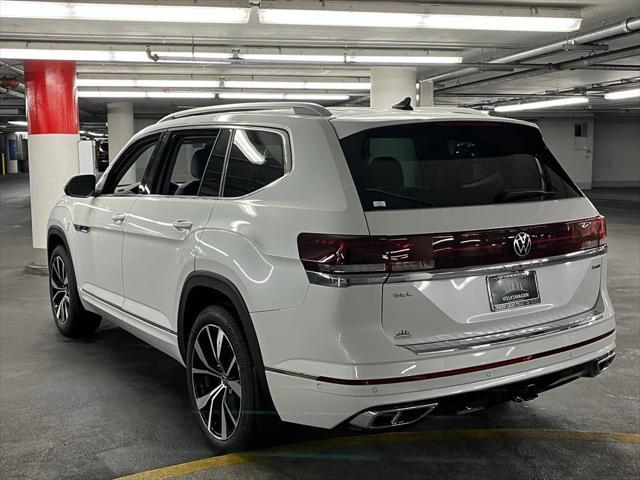 new 2025 Volkswagen Atlas car, priced at $52,015