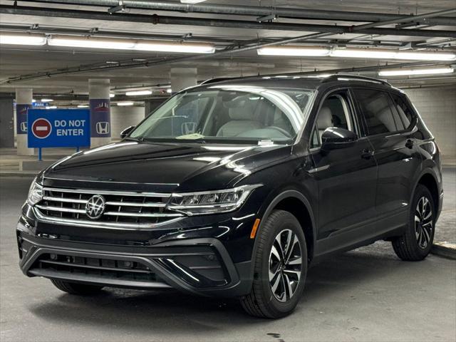 new 2024 Volkswagen Tiguan car, priced at $25,300