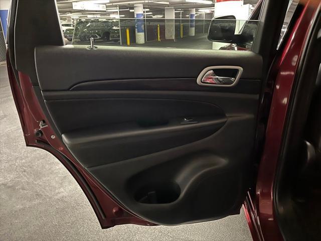 used 2020 Jeep Grand Cherokee car, priced at $26,000