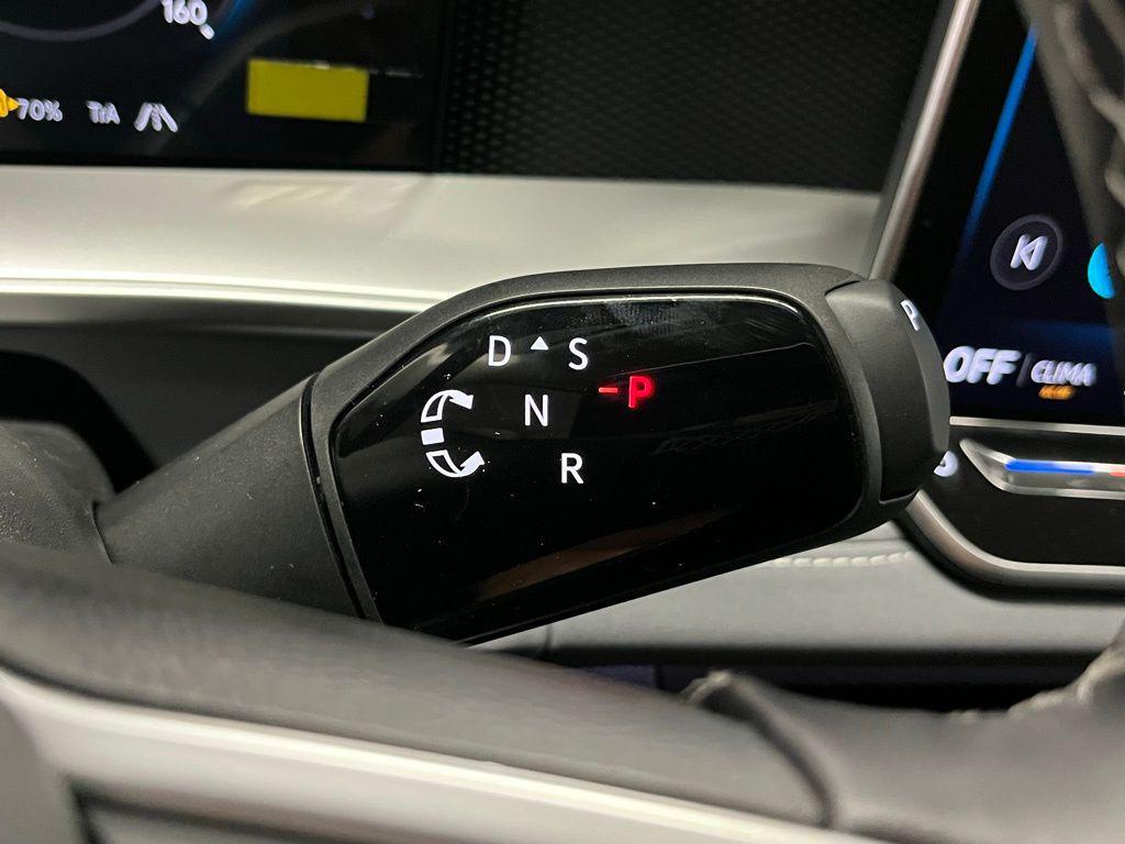 new 2025 Volkswagen Tiguan car, priced at $32,934