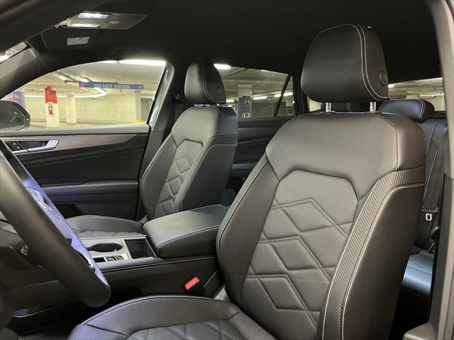 new 2025 Volkswagen Atlas Cross Sport car, priced at $35,890