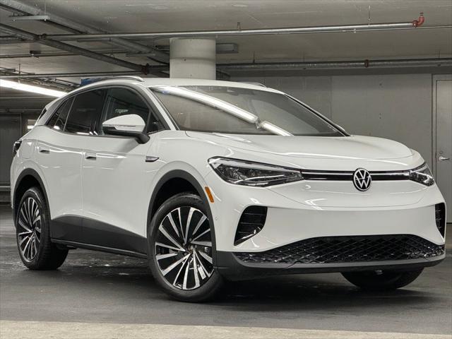 new 2024 Volkswagen ID.4 car, priced at $42,619