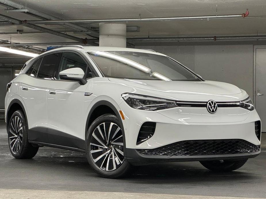 new 2024 Volkswagen ID.4 car, priced at $48,868