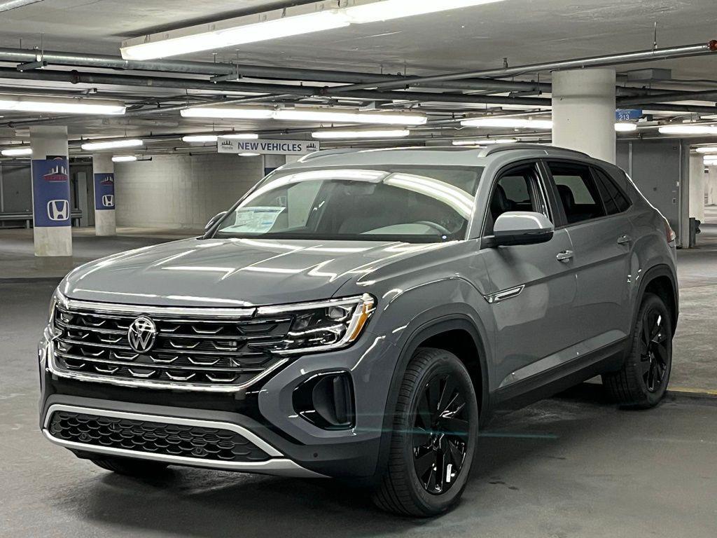 new 2026 Volkswagen Atlas Cross Sport car, priced at $49,152