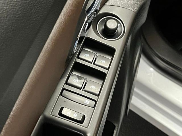 used 2015 Chevrolet Cruze car, priced at $7,000