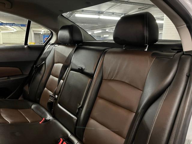 used 2015 Chevrolet Cruze car, priced at $7,000